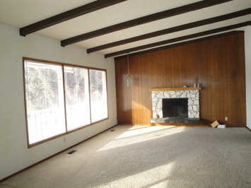 1724 Country Club Drive