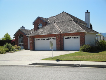2280 Grand Ave