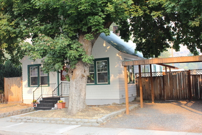 212 N. Douglas