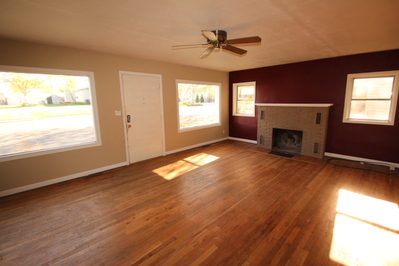 407 E. Walnut