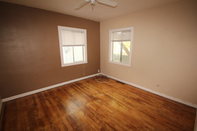 407 E. Walnut