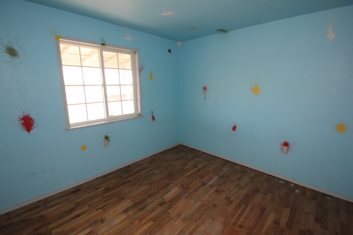 2.5 Acres, Home and Shop in Soap Lake