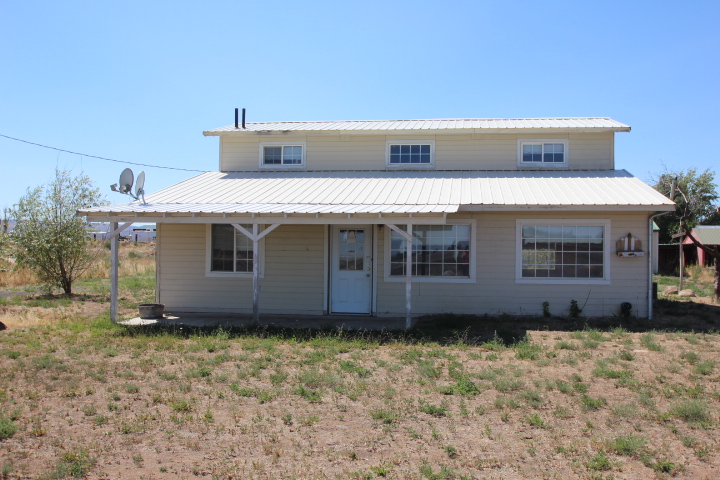 2.5 Acres, Home and Shop in Soap Lake