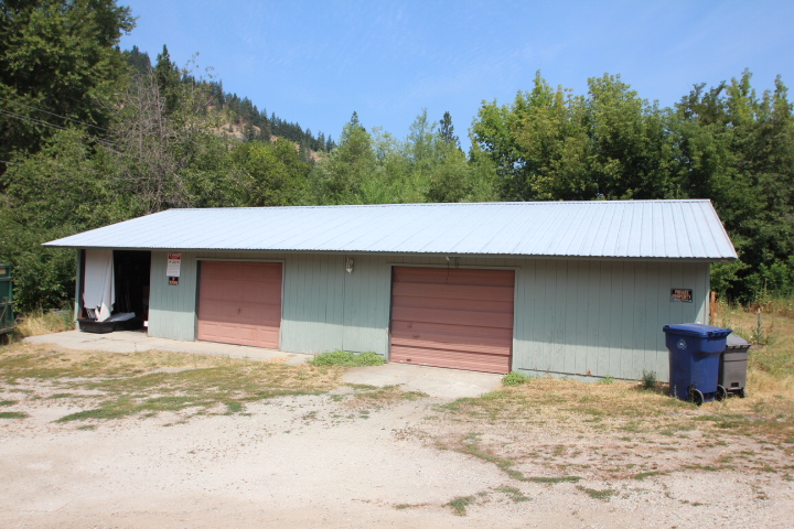 Leavenworth Home on 2.25 Acres