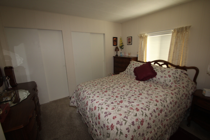 Clean and tidy 3 bedroom home in Maple Meadows